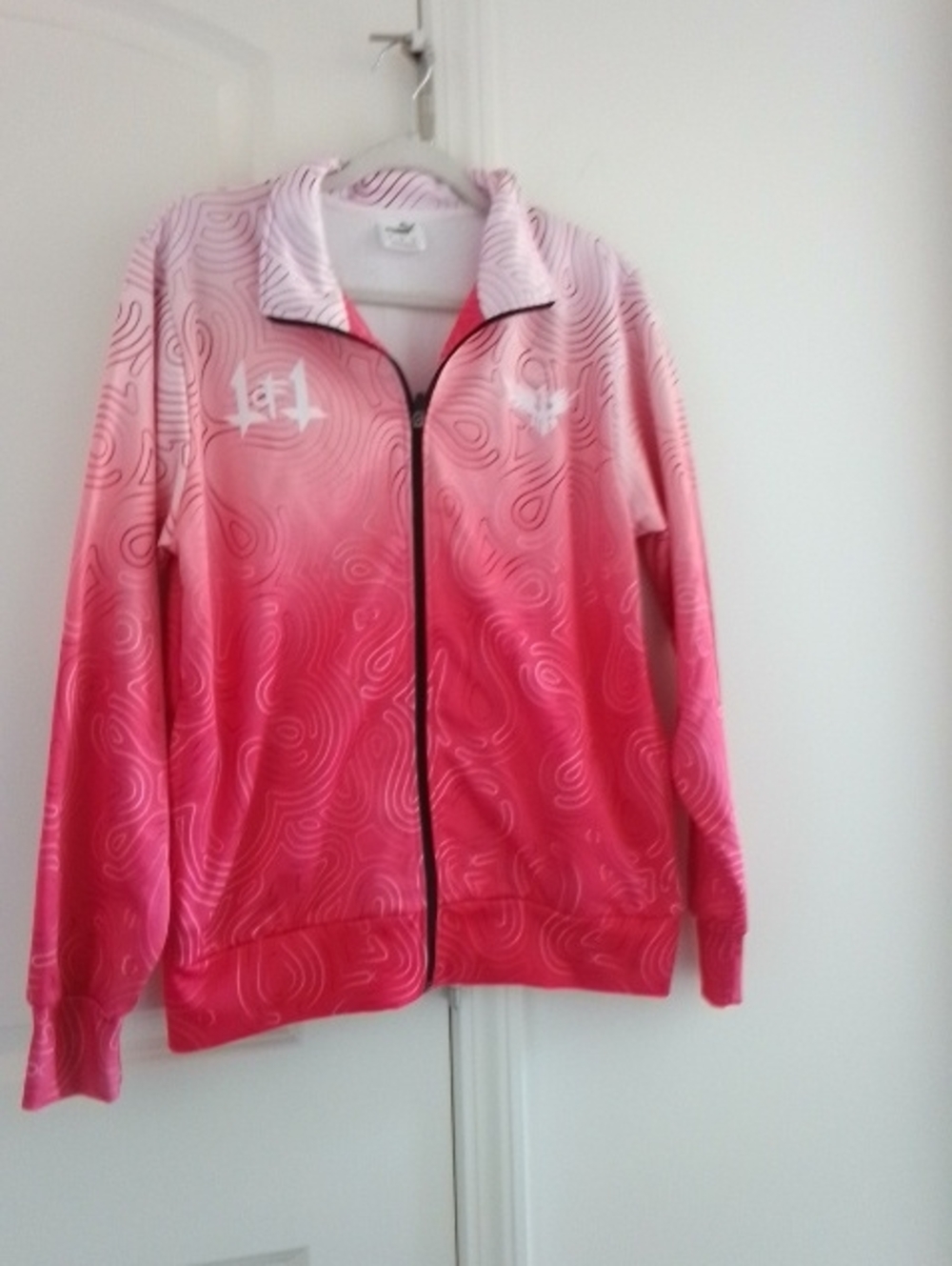 Puma Mens Pink Gradient Full‑Zip Bomber Jacket